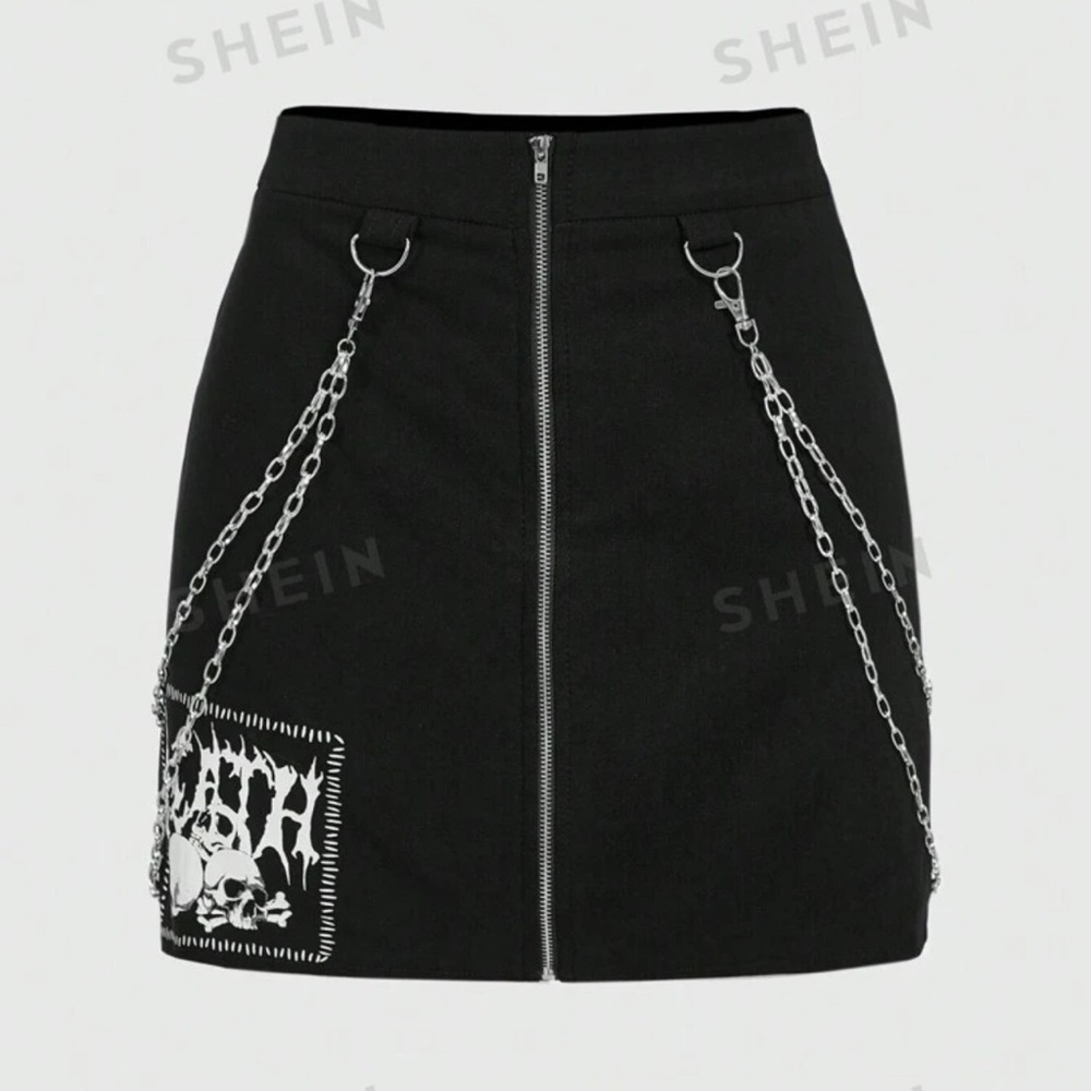 Brand new punk skirt with chain